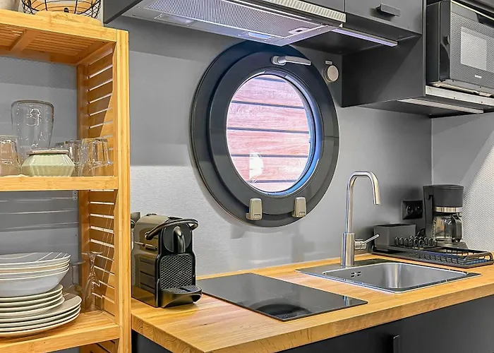 보트호텔 Bord Du Canal Du Rhone A Sete Sur 